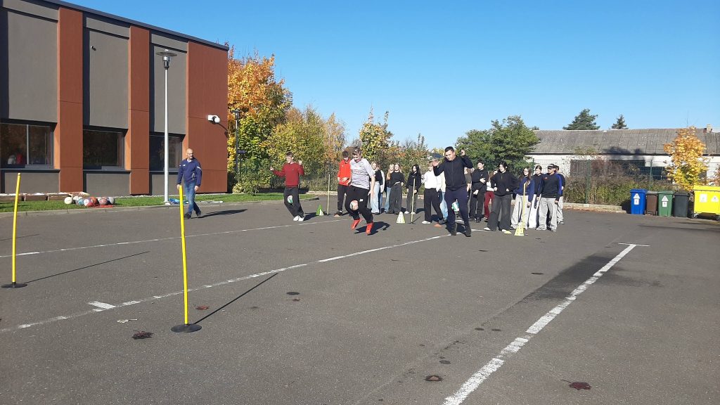 Dzień Walki z Otyłością w ZSP w Poddębicach – zdjęcie 1